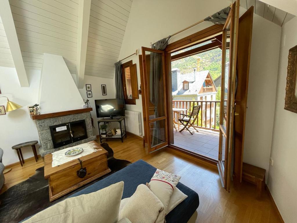 Apartamento Pico De Alba Бенаск Екстериор снимка