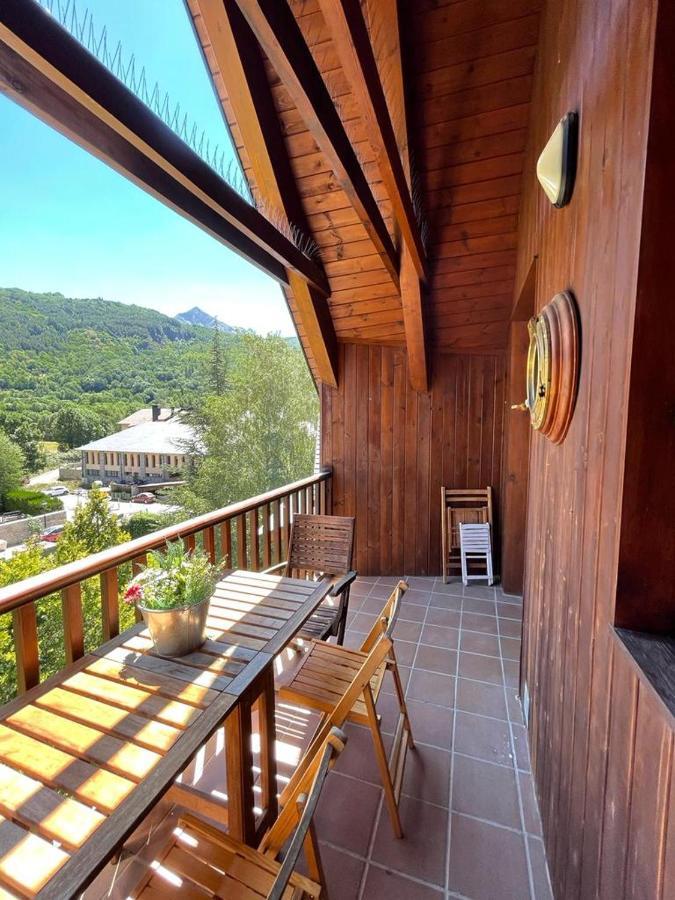 Apartamento Pico De Alba Бенаск Екстериор снимка